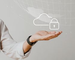 hand-holding-cloud-system-with-data-protection-min